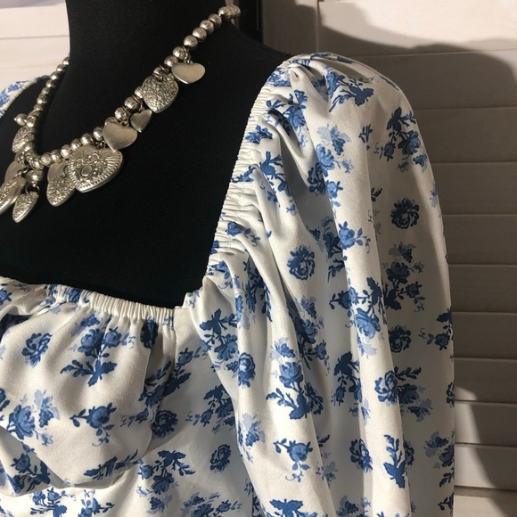 Vintage Y2K boho Cropped Top Tie Front Trumpet Sleeves Floral Blue & White M - Picture 8 of 13